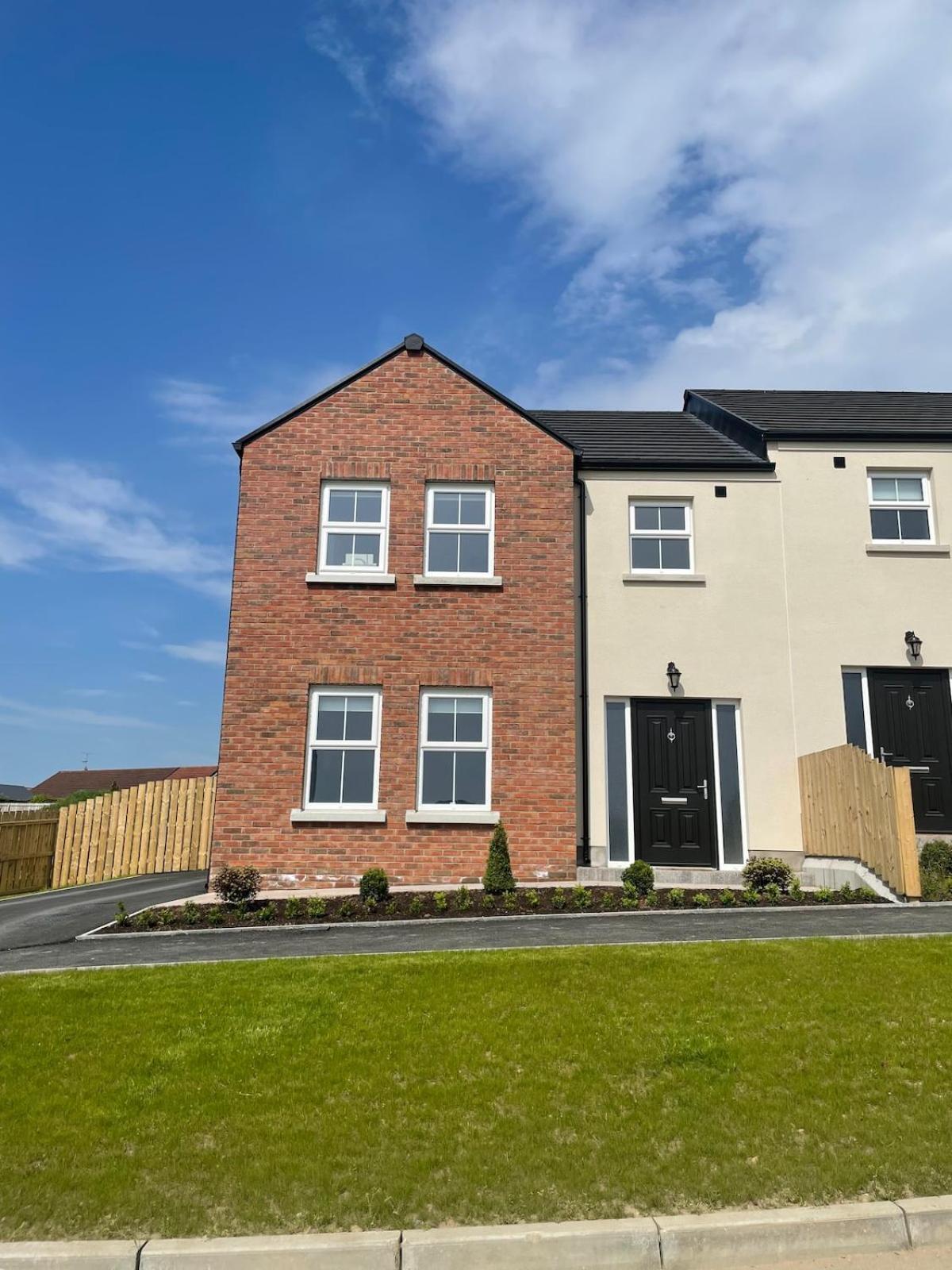 House In Moy, Dungannon, Uk *